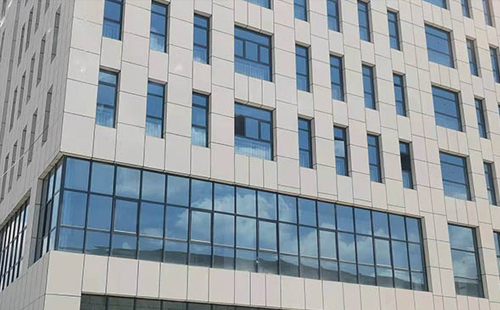 兰州六台宝典全年免费资料节能装饰温馨提示：夏日记得避暑，共享清爽生活-—-您身边的节能建筑专家.jpg